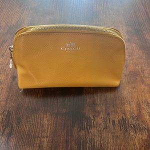 Coach leather cosmetic case - New with dust bag